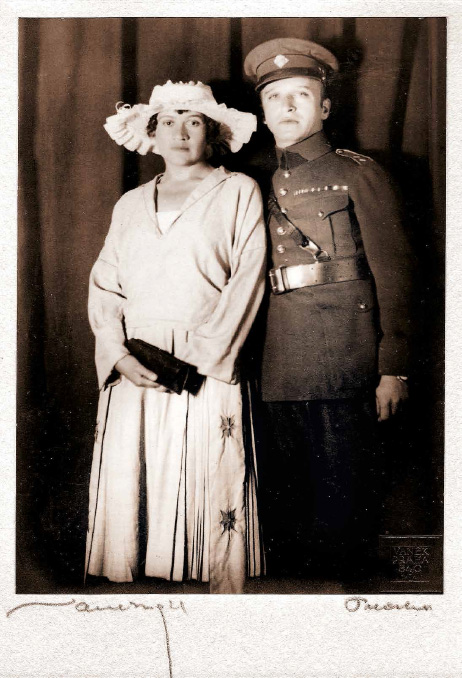 František Langer se svoji první ženou Marií na fotografii z roku 1921